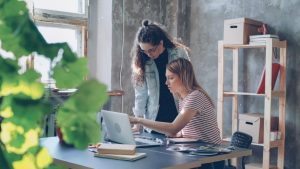 No-code et IA gratuite : les startupers solo en 2026