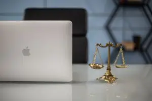 Design web minimaliste pour professions réglementées 2026